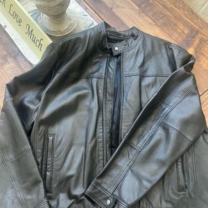 Banana Republic leather biker jacket Men’s XL